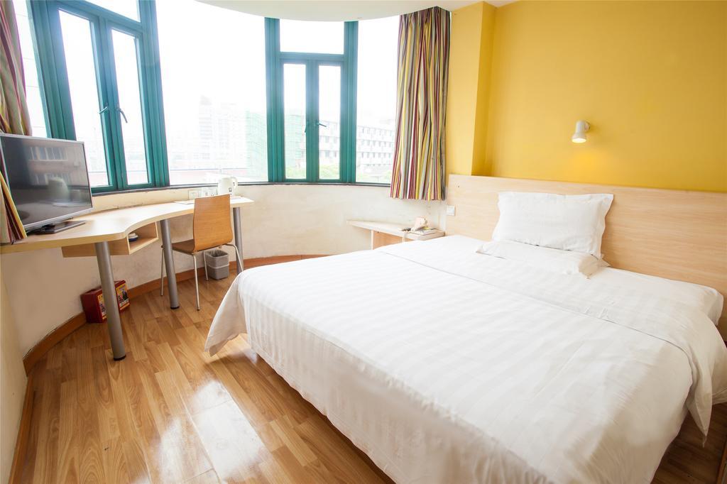 7Days Inn Shanghai Lujiazui Zewnętrze zdjęcie