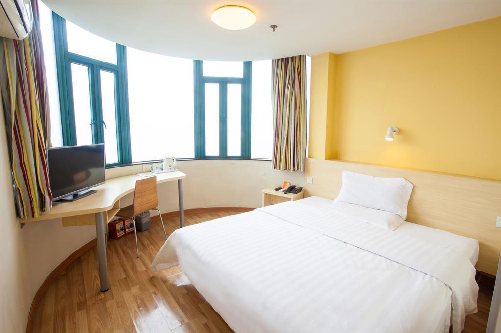7Days Inn Shanghai Lujiazui Zewnętrze zdjęcie